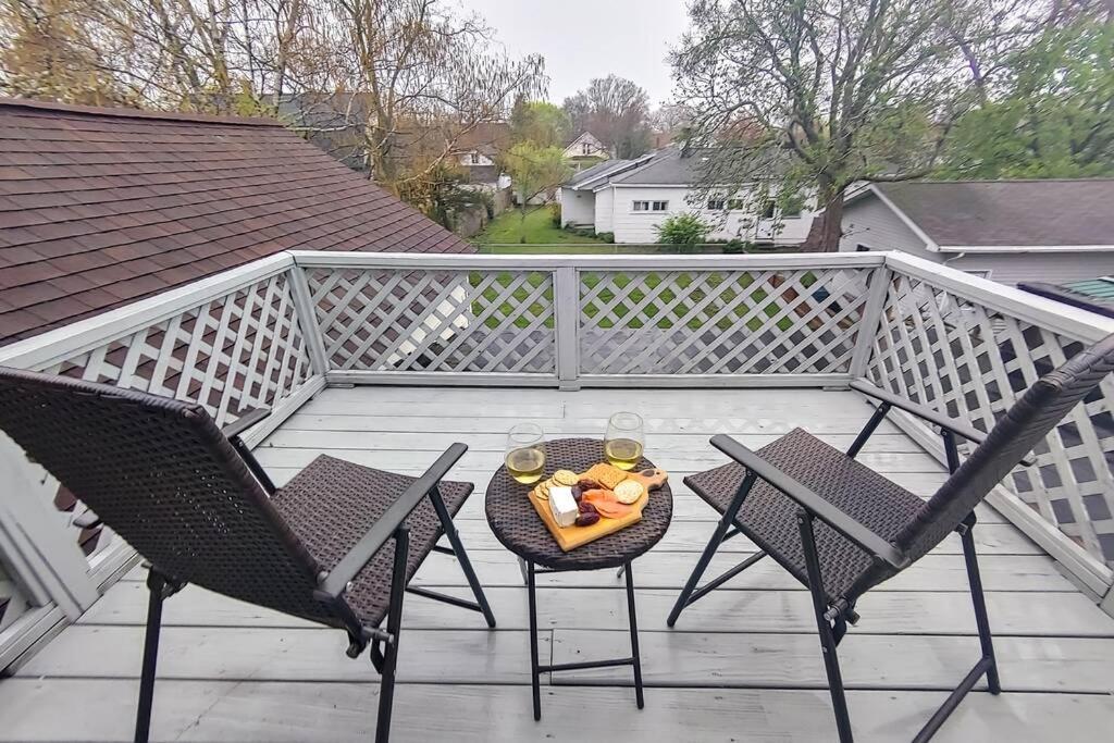 Historic W/Deck, King Bed & Air By Lake Michigan Manistee Extérieur photo